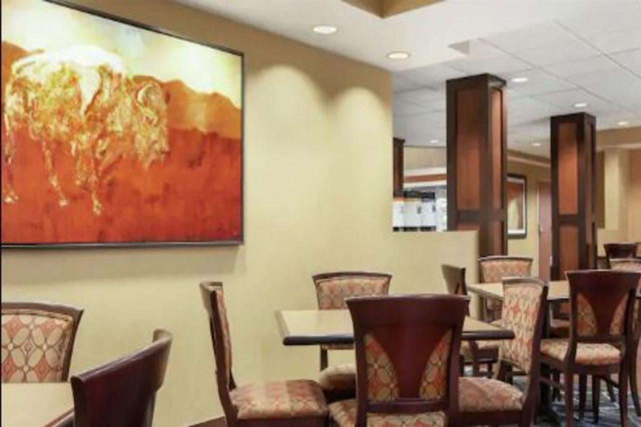 Hampton By Hilton Oklahoma City I-40 East- Tinker Afb Midwest City Bagian luar foto