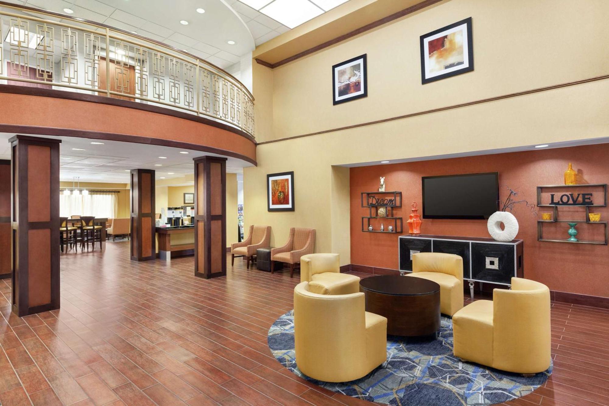 Hampton By Hilton Oklahoma City I-40 East- Tinker Afb Midwest City Bagian luar foto