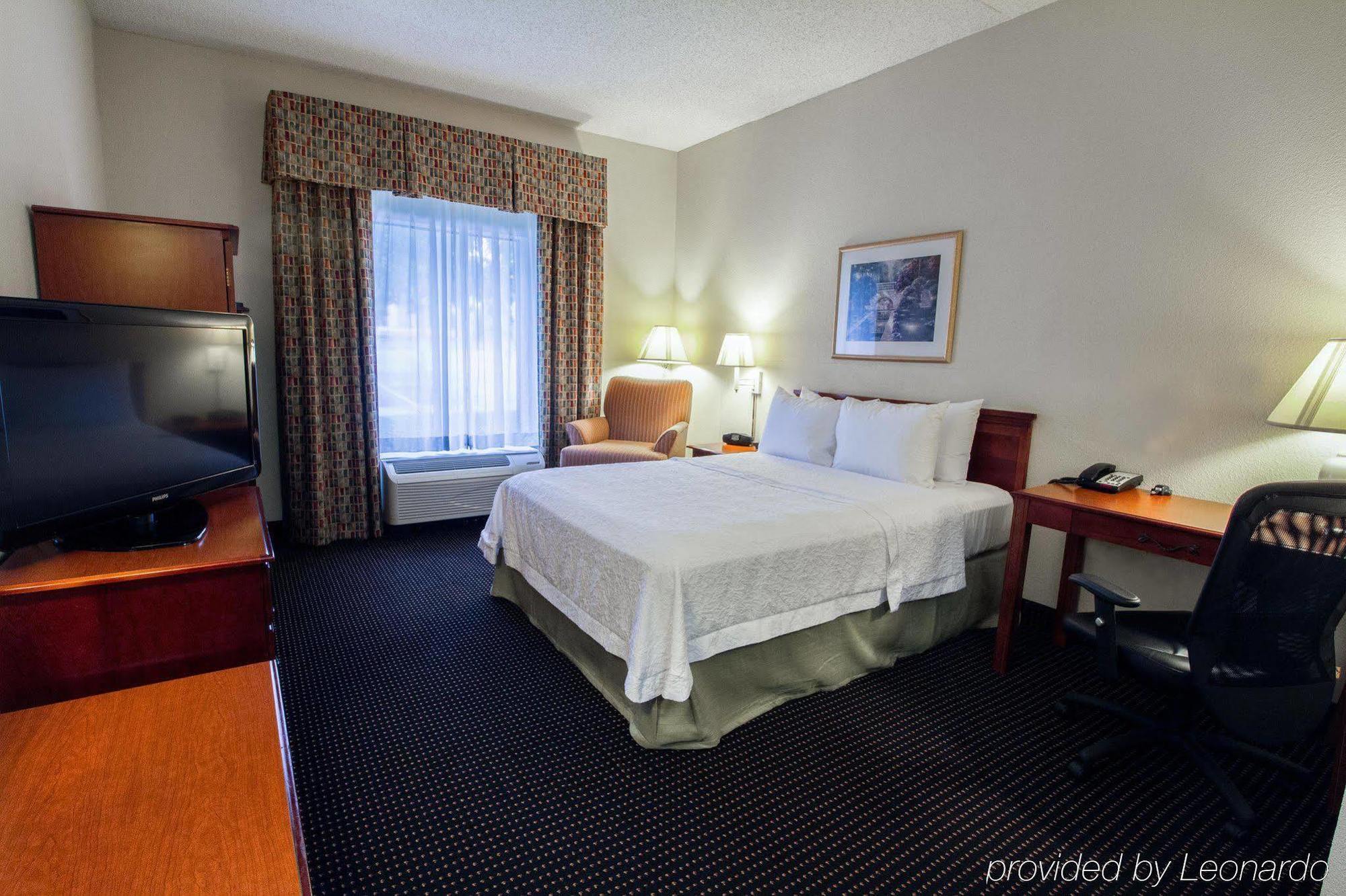 Hampton By Hilton Oklahoma City I-40 East- Tinker Afb Midwest City Bagian luar foto