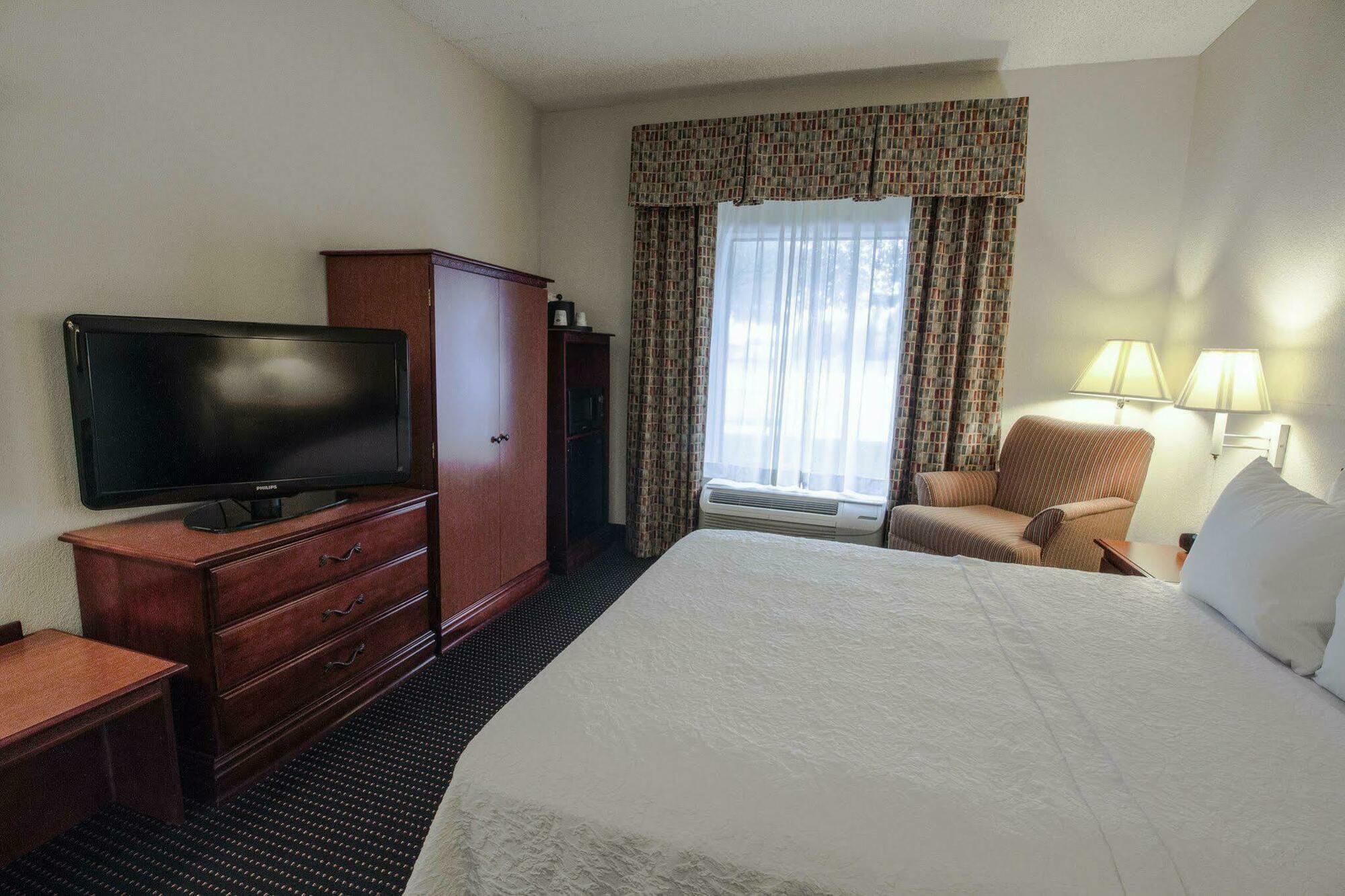 Hampton By Hilton Oklahoma City I-40 East- Tinker Afb Midwest City Bagian luar foto
